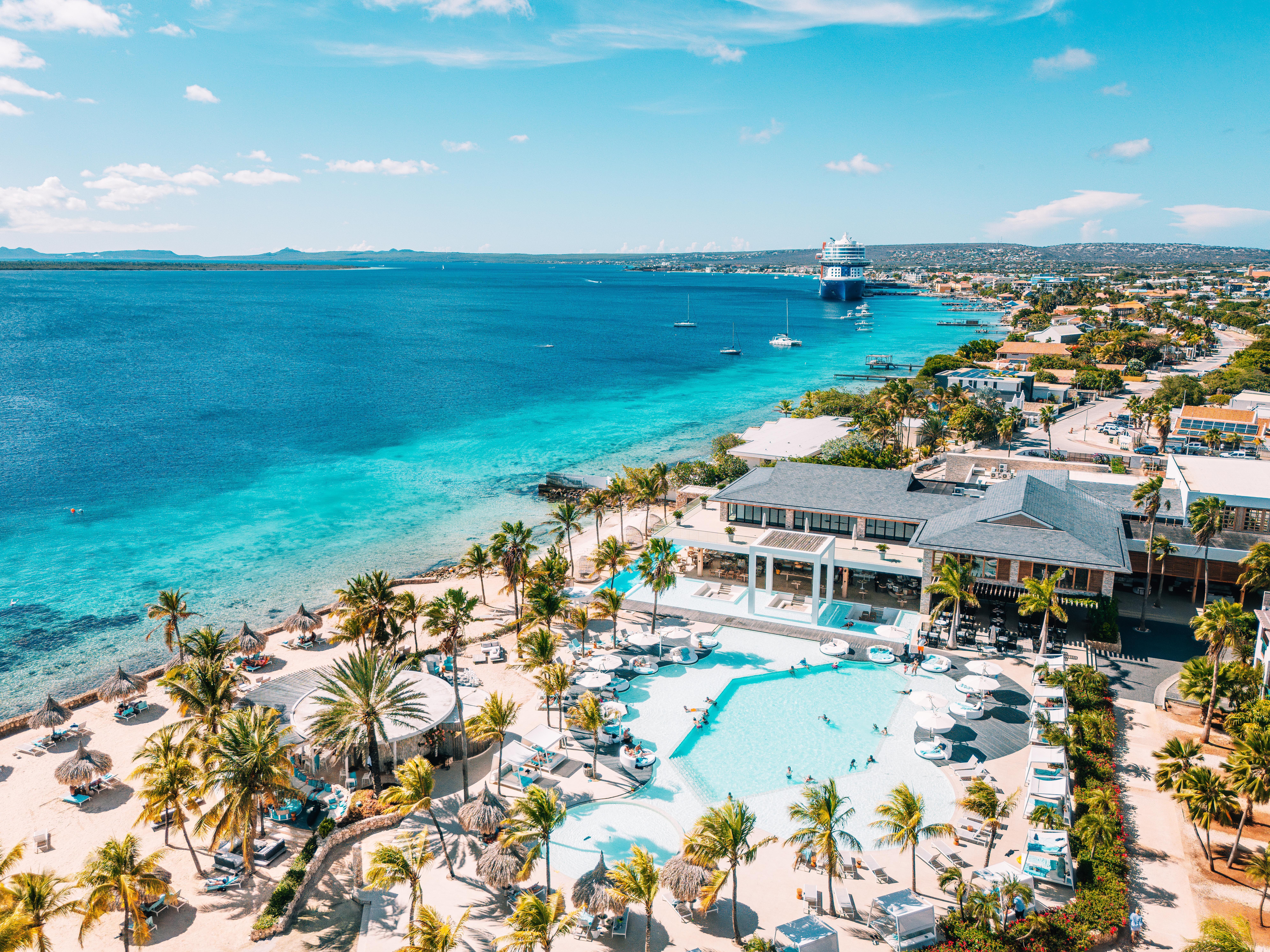 Van Der Valk Plaza Beach & Dive Resort Bonaire Playa Exteriör bild