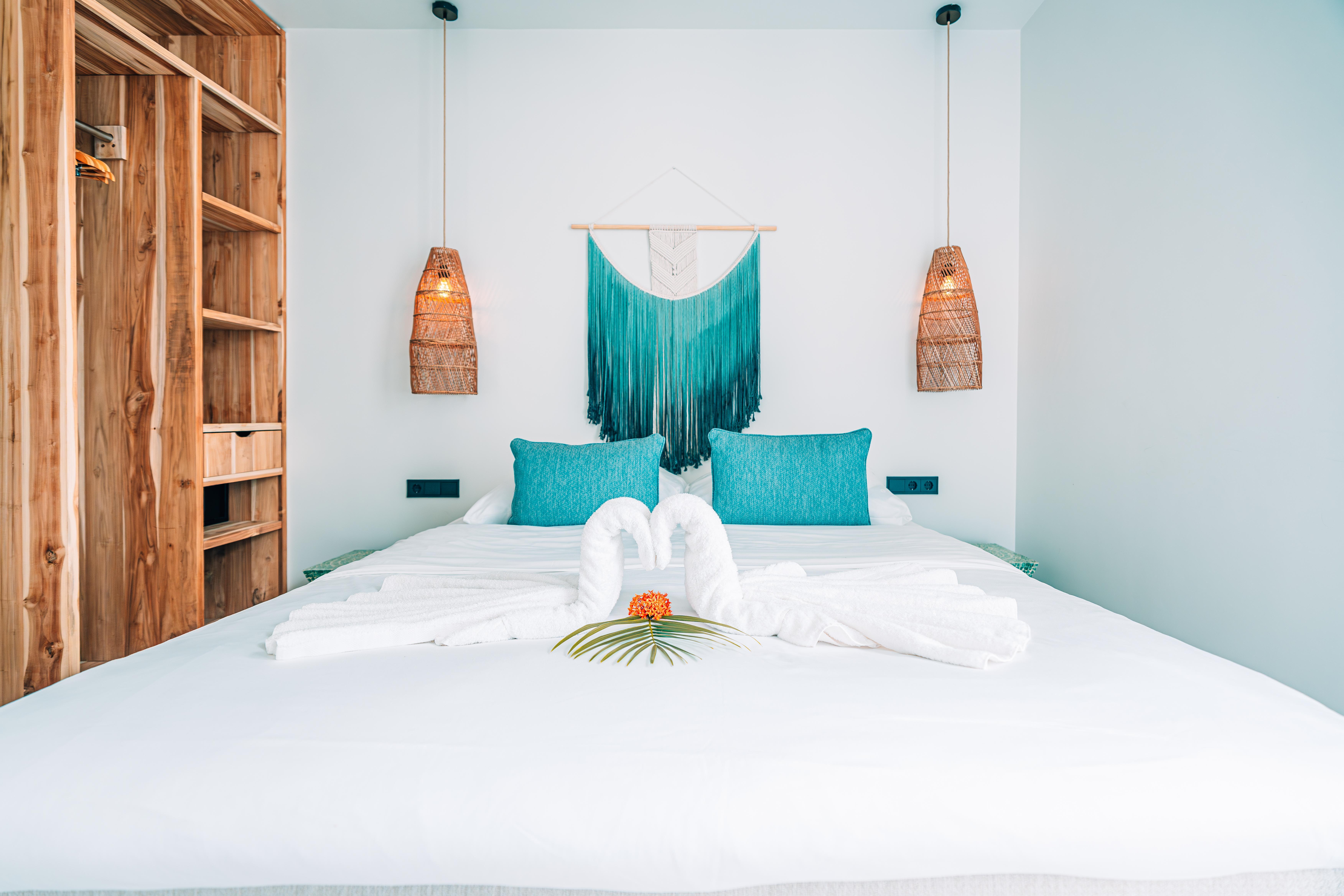 Van Der Valk Plaza Beach & Dive Resort Bonaire Playa Exteriör bild